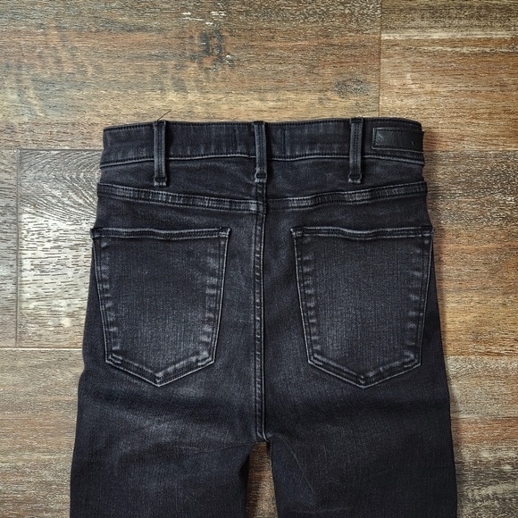 ABERCROMBIE & FITCH SIMONE HIGH RISE ANKLE FLARE BLACK JEANS RAW EDGE SIZE 24 - Picture 5 of 6